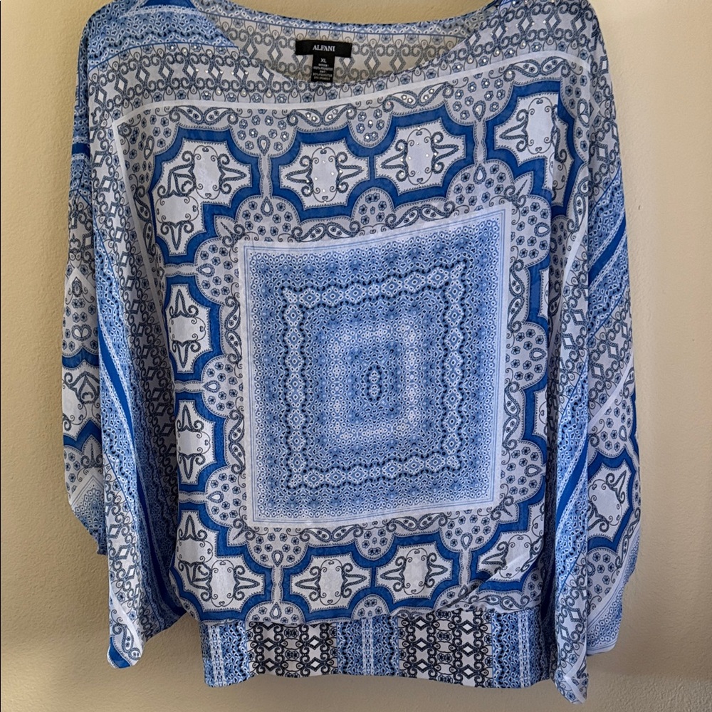 Alfani Women's Blue and White Geometric Blouse